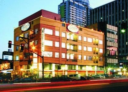 The Corporate Inn Hotel Manila Exterior photo